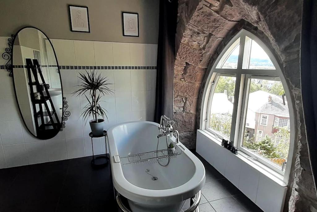 The Viewpoint, 2 Bedroom Apartment In Crieff Exterior foto